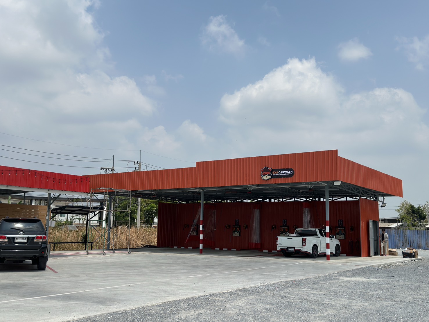 ล้างรถ อ้อมน้อย สมุทรสาคร Catcarwash บริการล้างรถหยอดเหรียญ 24 ชั่วโมง มีให้บริการครบทั้ง ล้าง ดูดฝุ่น เคลือบเงา และพ่นยางดำ พร้อมโฟมหนา